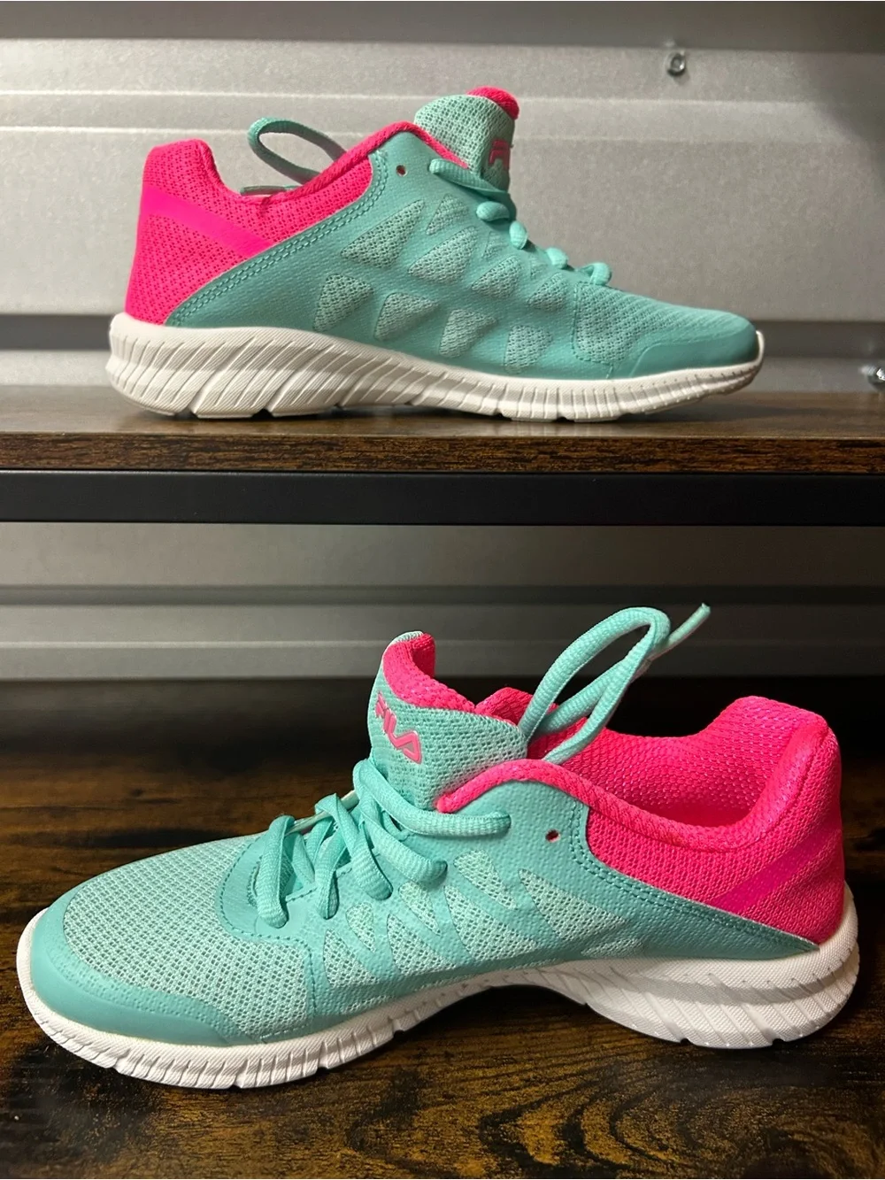 FILA Girls Athletic Running Shoes Aqua Pink Youth US 4.5 EUR 36.5 Sneakers